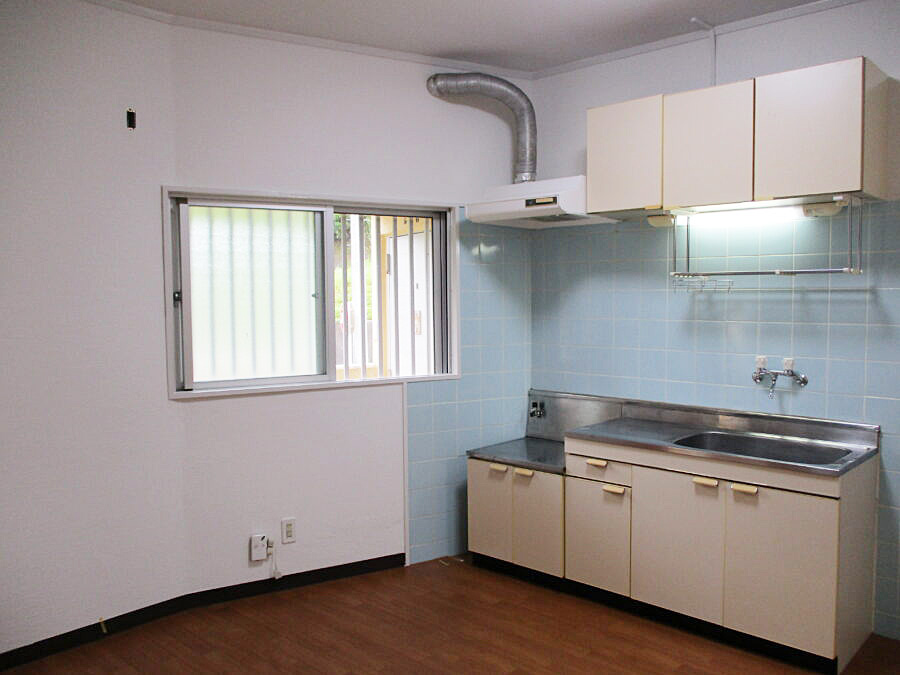 恩納村　賃貸物件　仲泊フォレスト202号