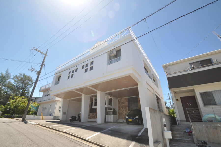 沖縄県恩納村売買マンション